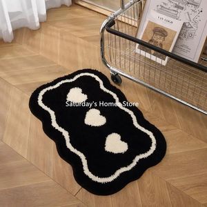 Coeur noir blanc tapis porte touffetage tapis doux épais moelleux touffeté porte sol tapis salle de bain absorbant toilette cuisine tapis 240311