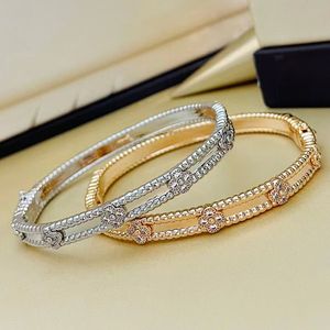 Bracelet coeur bijoux marque bracelet bracelet pour femmes plaqué or plein cristal Perlee chaîne douce bracelet en or fleur manchette Valentine Party