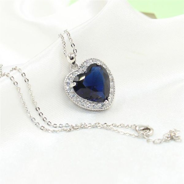 Heart choucong Único a estrenar joyería de lujo 925 plata esterlina gran zafiro azul CZ diamante cadena de fiesta collar colgante para W299S