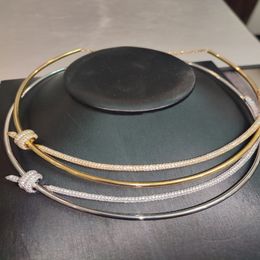 Collier de cou collier de poulain collier de couchage en or