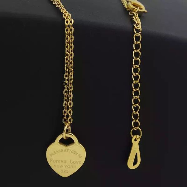 Collier coeur collier en or collier de créateur Colliers pendentif en acier titane mode classique collier d'amour bleu en gros collier de créateur de luxe marque top