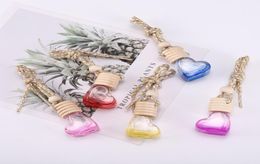 Bouteille de parfum de coeur 5 ml vide de voiture suspendue bouteille de parfum de voiture adoiffeur de voiture amour perfume bouteille de pendentif pour odeur d'huile essentielle2661409