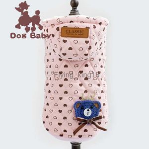 Coeur imprimé chien mouche à tricot ours beaux vêtements pour petits chiens mignon d'automne d'automne mode chihuahua rose ropa para perro hkd230812