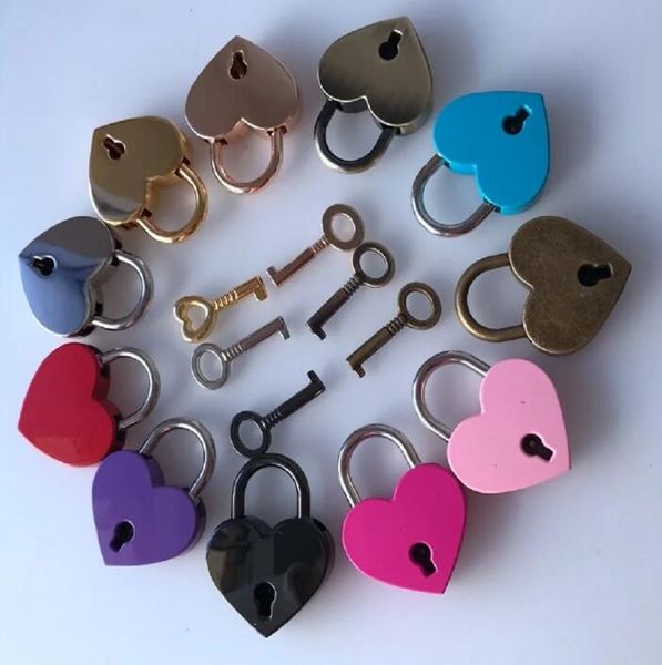 Candados en forma de corazón Mini candados de estilo antiguo antiguo con cerradura de llave para viajes Caja de joyería de boda Diario Libro Maleta Favor de fiesta