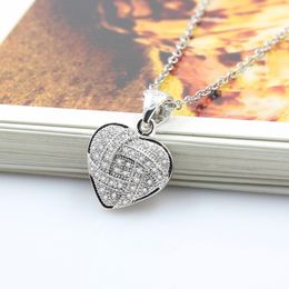 Collier pendentif en forme de coeur s sier plaqué des diamants pleins de pierre féminine féminine féminine Jewelry 2024