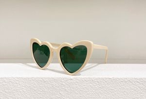 Gafas de sol con forma de corazón, lentes verdes blancas para mujer, gafas de sol de verano, gafas de sol Sonnenbrille UV400, gafas con caja