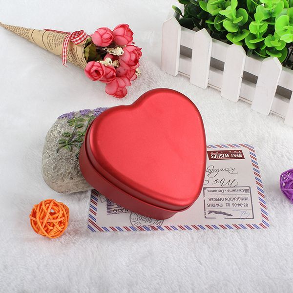 Caja de dulces en forma de corazón Cumpleaños romántico de la boda Favor de la Navidad Metal Estaño Dulces Cajas de joyería Abrigo de regalo