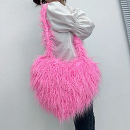 Sac à bandoulière en fausse fourrure en forme de coeur moelleux en peluche hiver femmes sacs à main mignon amour sacs à bandoulière pour femmes fourre-tout dame Shopper 240102