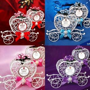 En forme de coeur Métal Blanc Emballage Cadeau Chariot Bonbons Chocolat Boîte Filles Princesses Fête D'anniversaire Bonbons Boîte Faveurs De Mariage Décor RRA13016