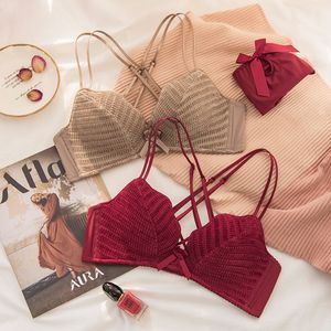 Hart Dames Mode Rood Sexy Lingerie Set Wirelcotton Slipjes Gewatteerde BRAS Push Up Bra Sets Ondergoed A B Kitty Lovely X0526