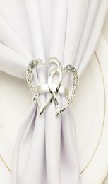 Hartgevormde bruiloft Napkin Ring Metaal zilveren Napkind Buckle Valentijnsdag Widdendinner feestjes tafel decor servetten houder9259800