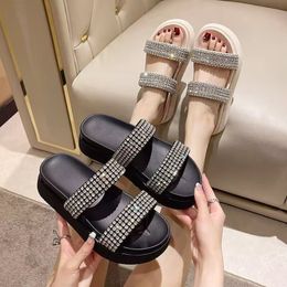 Slippers de ramines lourds Fashion Summer Loisure confortable Beautiful de magasinage simple jouer toutes les sandales