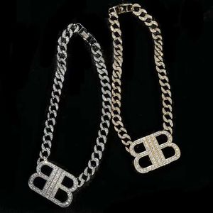 Zware industrie geavanceerde diamant ingelegde Cubaanse dubbele B brief hanger ketting mode persoonlijkheid beroemdheid wind kraag ketting