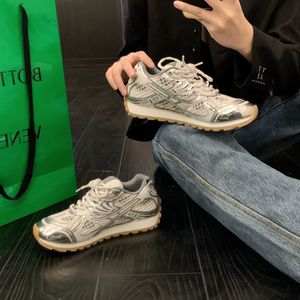 Zware industriële serie Silver Forrest Gump schoenen Damesontwerper Mesh Ademend Casual hardloopschoenen Dikke zool joggingschoenen Outdoor Casual reisschoenen Maat35-40