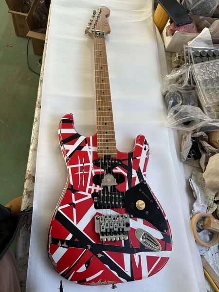 Guitarra eléctrica de reliquia pesada Floyd Rose Tremolo Bridge Red Frank 5150 Black White Stripes Edward Eddie Van Halen Envío gratis