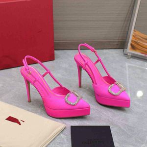 pantoufles à talons dame mules glisser sur des diapositives en cuir Métal V Robe Chaussures Femme Talons Hauts Escarpins Tacones Bout Pointu Stilettos Chaussures De Mariage pantoufle sandale rose