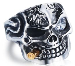 Hegemonische diamanten schedel titanium stalen ring persoonlijkheid punk Men039s ring sieraden Europees en Amerikaans8076517