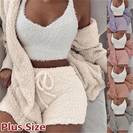 Helisopu Solid Fluffy Plush 3 Piece Set Casual Sportswear Crop Top Mini Shorts Veste À Manches Longues Femmes Tenues T200810