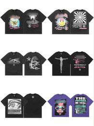 Hell Star Shirt Designer Tshirts T-shirts de haute qualité pour hommes vêtements d'été couples en coton Tee Femmes décontractées
