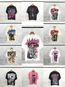 Hellstar Shirt Mens Designer T-shirt Men Clothes Classic USA High Street Graphic T-shirts Fashion Luxury Coton Coton à manches courtes Tshirt pour femmes T-shirt