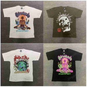 Hellstar Studios Nailed Skull Print Tee Tendance Hip-Hop Manches Courtes Homme Femme T-shirts Unisexe Couverture En Coton Hommes Vintage T-shirts Été Lâche Tee Rock Tenues b2
