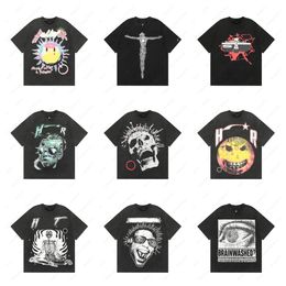 Camisetas HellStarts Luxury Brand Men Fashion Original Design Hip Hop Algodón Camiseta gráfica de alta calidad Classic Tshirt Streetwear Summer Bone Casual