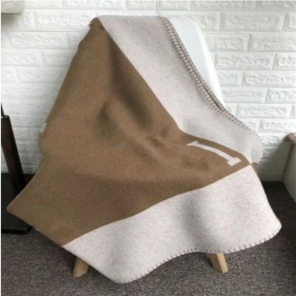 HENGAO Manta Gruesa Sofá para el hogar Venta Camel Tamaño Grande 145 175 cm Lana de Buena Calidad 5 Colores 2457