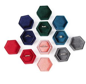 Hexagon Velvet Ring Box met afneembare deksel Ooringenhouder voor voorstelbetrokkenheid Wedding Ceremonie