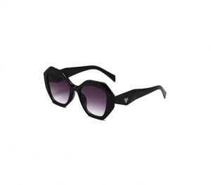 Zeshoekige zonnebrillen voor mannen gepolariseerde zonnebril vrouw sunmmer cool nieuwe stijl mode eyeshield zwart full frame glazen met doos kat oog zonnebrillen