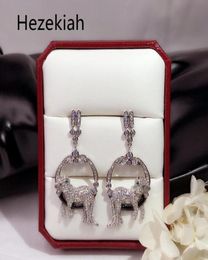 Hezekiah S925 Tremella Needle Leopard Tassels Boucles d'oreilles luxueuses Banquet de luxe Luxur