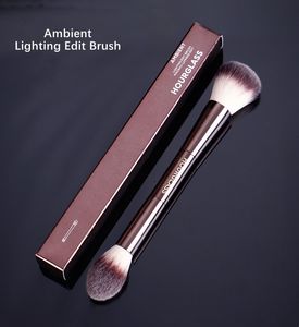 HG AMBIENT LIGHTING EDIT Pincel de maquillaje PERFECCIÓN DE DOBLE EXTREMO Polvo Resaltador Colorete Bronceador Cosméticos Herramientas