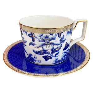 Hibiscus européen créatif en céramique Tasse ménage tasse d'eau haut de gamme tasse de tasse de café haut de gamme tasse de tasse de thé set table de cuisine 240508
