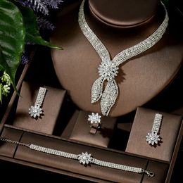 Hibride Luxe Big 4pcs sieraden set met kubieke zirconia voor vrouwen bruidsfeest bruiloftaccessoires Saoedi -Arabische Dubai N1433 231221