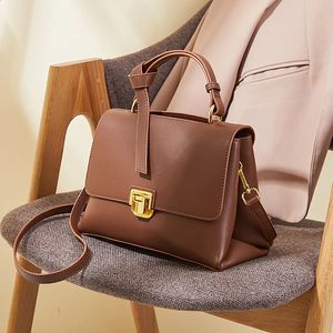 Hifashion 2 couches en cuir fendu petits sacs à bandoulière avec poignée courte pour les femmes tendance Designer dames sacs à main 240309