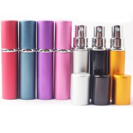 Haut de gamme haut de gamme 5 ml portable mini parfum rechargeable parfum après-rasage atomiseur vaporisateur vide avec 2 entonnoirs de remplissage pour sac à main de voyage