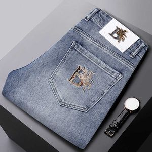 High 2023 End European Four Seasons Classic Blue Washed Volydoly Jeans pour hommes slim Fit Elastic Feet