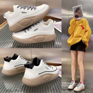 High Bread Sneaker Couple Laviin Chaussures Moral Chaussure Top Qualité Formation Hommes Épais Gump Designer Semelle Couleur Rise Contraste Forrest Skateboarding GF64l