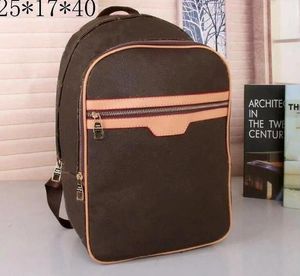 Haute capacité Véritable Cuir Hommes Femmes Sport extérieur Sac à dos Sacs à bandoulière Sacs à main Sac à main Cross Cross Crown Sac Cosmetic Poche Poche Pochettes Porte-monnaie L904