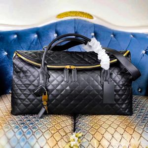 Haut-capacité Lage Designer Women's Es Mandued Leather Travel S Handsbag Large Tote Black Duffle Sac Mens Crossbodybody Satchel Weekender Sacs