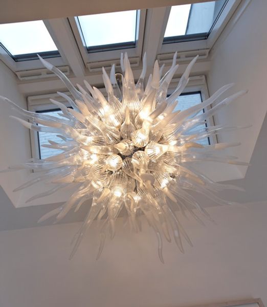 Luz de techo alto Araña de cristal blanco para vestíbulo Estilo Araña de cristal de Murano soplado a mano Lámparas colgantes LED Villa Dome Light