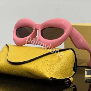 Hoge Designer Zonnebril Wave Mask Zonnebril Groot Frame Dames Heren Gepolariseerde Bril Acetaatvezel Modieuze Bril 22FW Runway Zonnebril UV400 Rood Lowewe