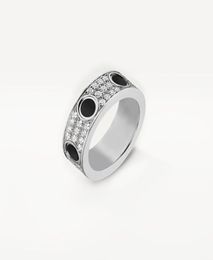 Black Ceramic Love Rings Bands Bands de mariage Femmes Men Men Marking 3 Rows Diamond Pavé 316L Titanium Steel Designer Jewel9579391