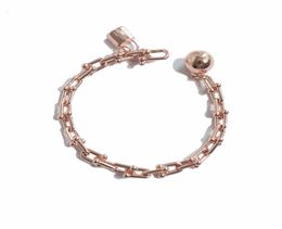 Haute édition Lock Charms Hardwear Chaînes Bracelets Gradué Bracelet Charms Mothers039 Day Gift 18K Plaqué Or Designer Jewel9563921