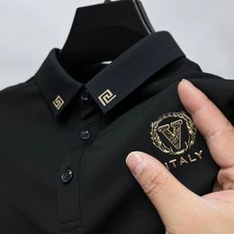 Brand High End Ice Silk à manches courtes Polo Mens 2024 Forme de tendance d'été Forme exquise T-shirt décontracté 240506