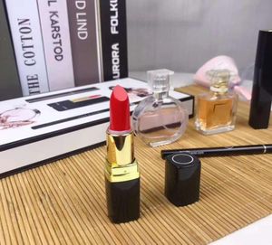 Ensemble de maquillage de marque haut de gamme 15 ml de parfum à lèvres à lèvres Eyeliner Mascara 5pcs With Box Lips Kit Cosmetics For Women Gift Livrot Fast 3220824