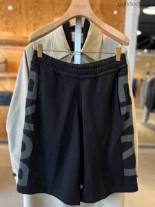 High -end Buurberlyes -kostuums voor vrouwelijke mannen nieuwe nieuwe side -brief bedrukte casual shorts senior merk casual zomer designer shorts