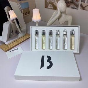 Parfum BYREDO haut de gamme 12ml Set 6pcs Fragrance Super Cedar Blanche Mojave Ghost Bal Dafrique Rose Gypsy Water Eau De Parfum Vaporisateur De Voyage 6 en 1 Coffret Cadeau Échantillon De Cologne