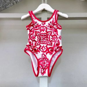 High End Childrens Swimsuit Factory Wholesale Summer Girls Onepiece Suspender Bikini Swim Wear 240416