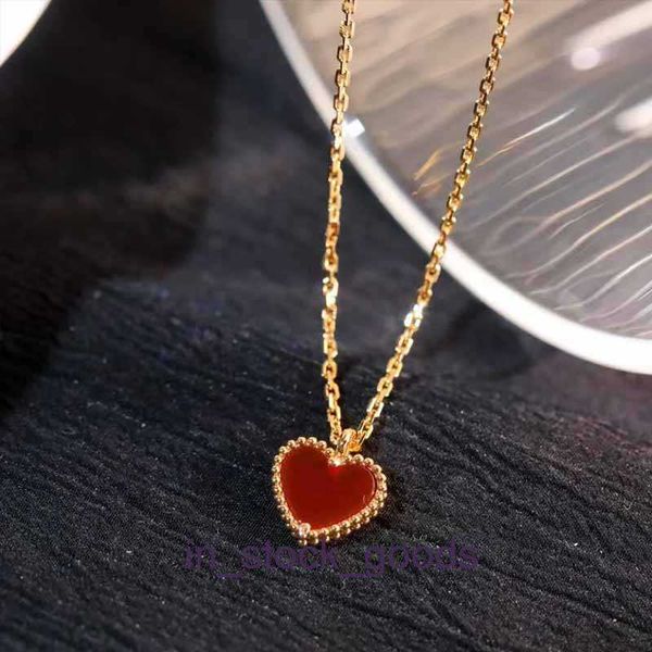 Collier de créateur haut de gamme Vanclef Lucky Love Jade médaille en or rose Collier 925 Silver Classic Heart en forme de pendentif collier de chaîne de collier Original 1to1 avec un vrai logo