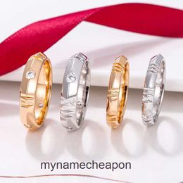 Anneau de créateur haut de gamme Tifancy New Vgold Number Minimalist Ring For Women Minimalist Fashion Light Luxury and Personnalise Ring for Women Original 1: 1 avec un vrai logo